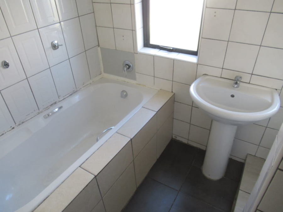 3 Bedroom Property for Sale in Heather Park Western Cape